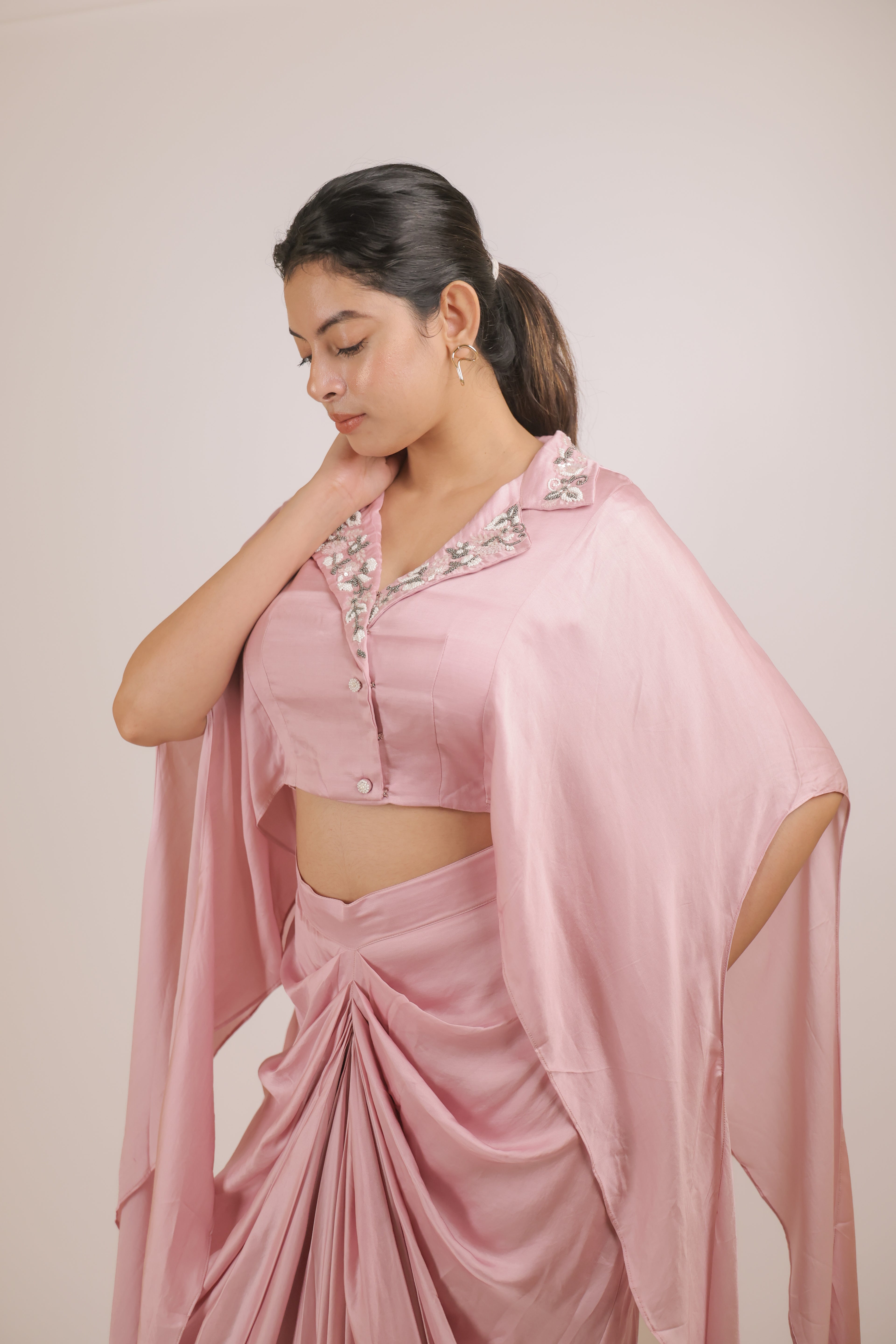 Pink collar with pleated skirt