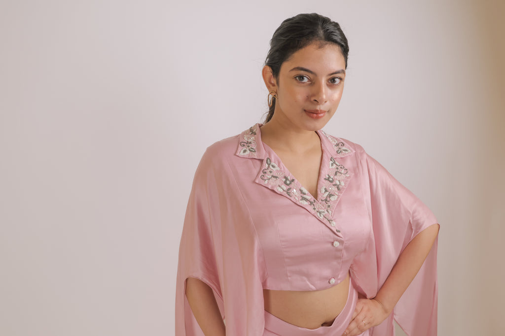 Pink collar with pleated skirt